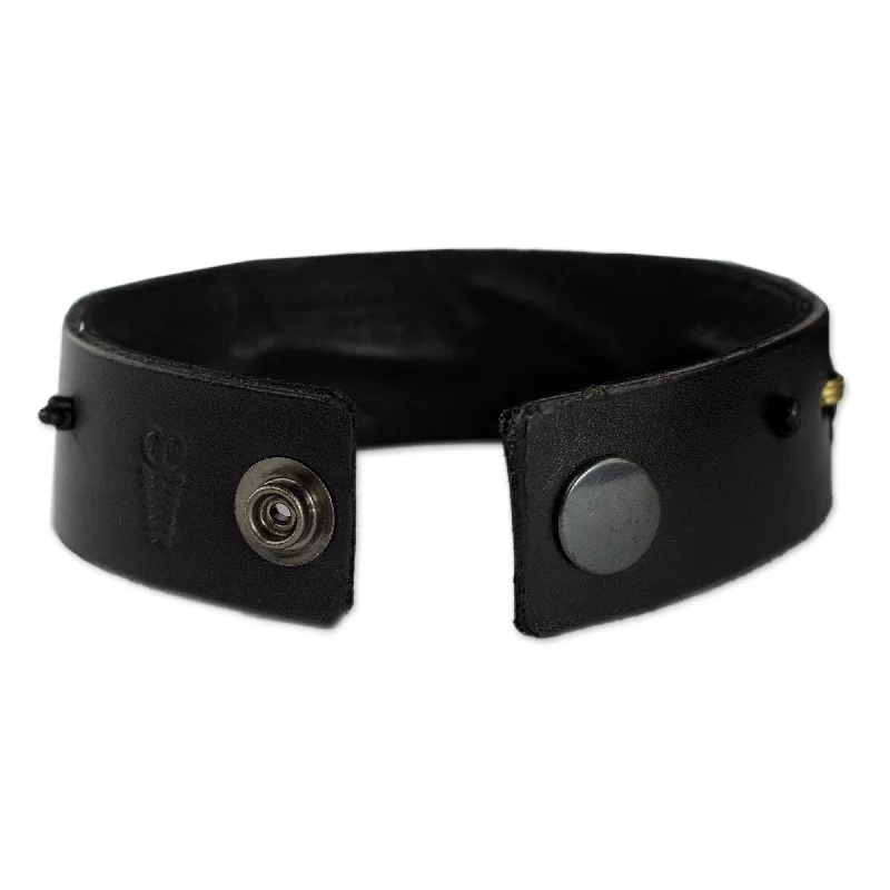 Fossil relic bracelet-Leather Men's 'Hide and Seek in Black' Wristband Bracelet (Ghana)