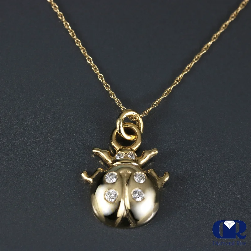 Hooked clasp necklace-Diamond Ladybug Pendant In 14K Yellow Gold