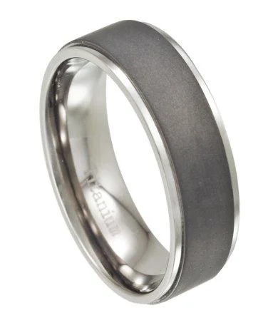 Etched groove ring-Men's Titanium Wedding Band, Matte Finish with Polished Edges | 8mm