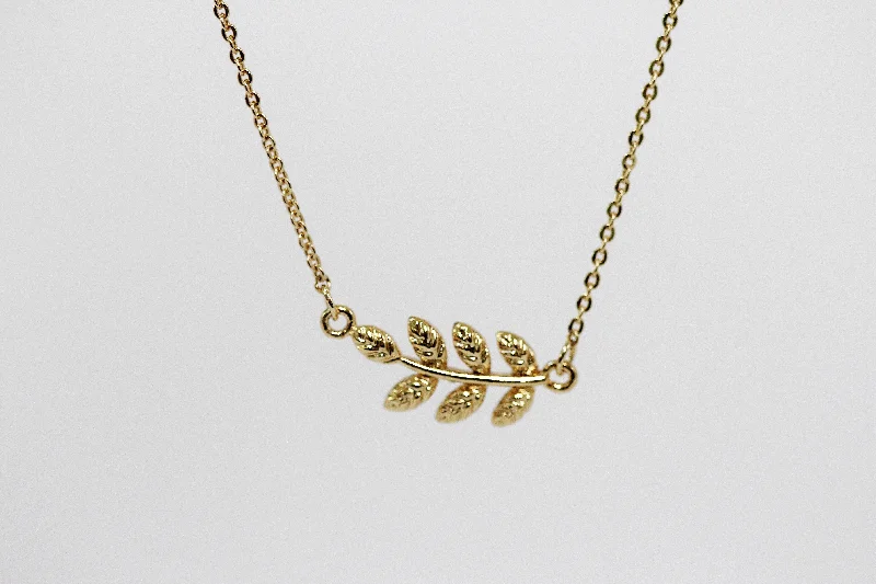 Maple nut necklace-Laurel Leaf Necklace