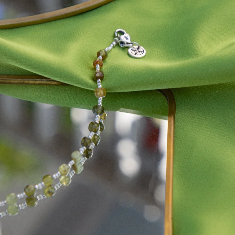 Marbled quartz necklace-Petite Pearled Alligator Garnets Signature Necklace